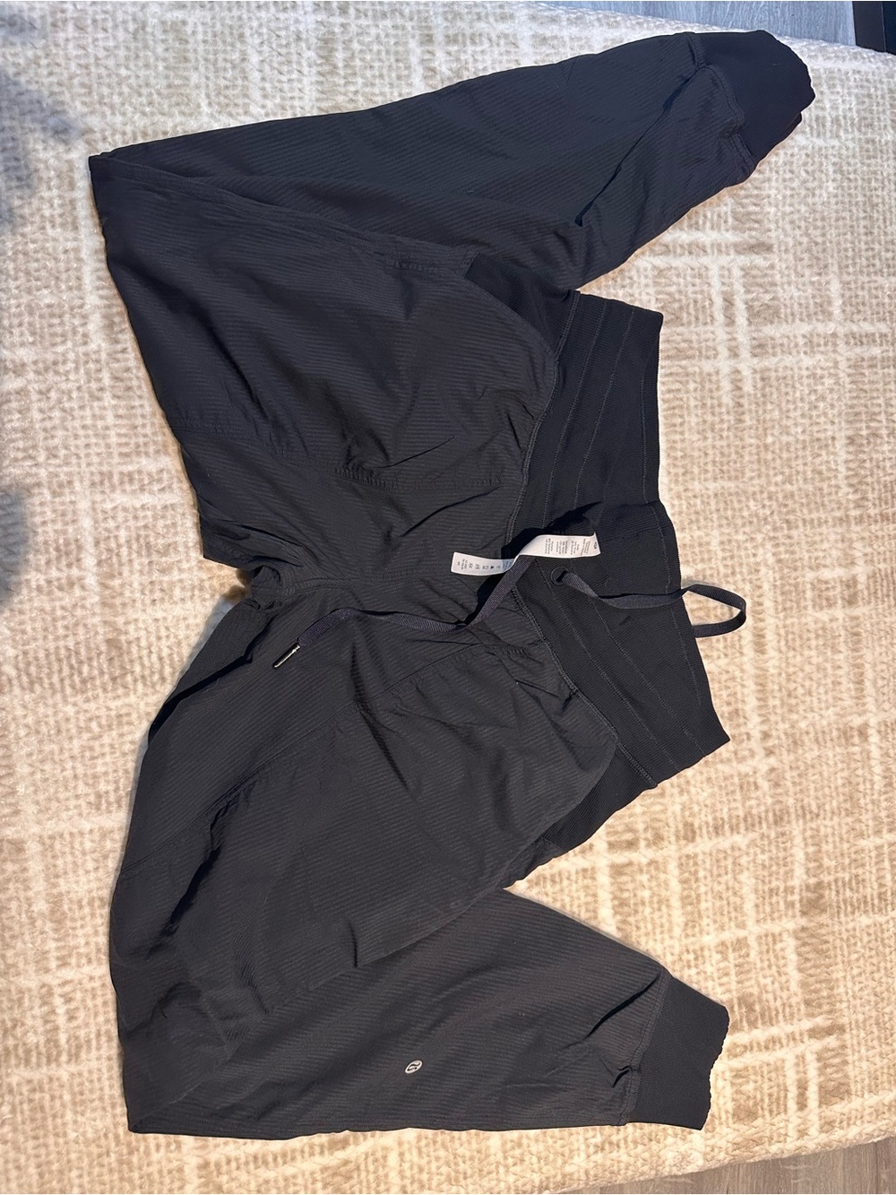 lululemon charcoal/black drawstring yoga pants